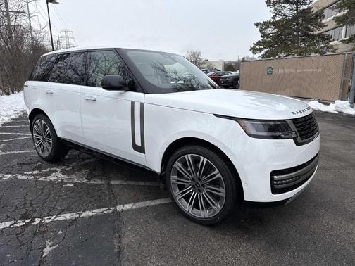 2025 Land Rover Range Rover P400 SE