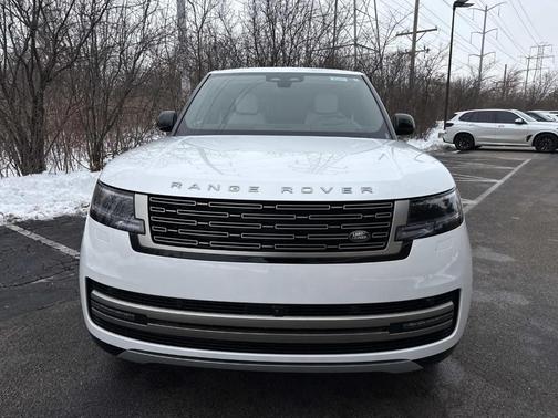 2025 Land Rover Range Rover P400 SE