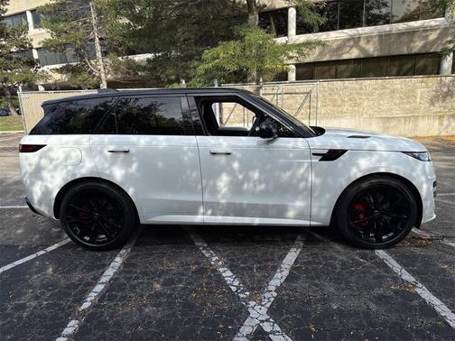 2025 Land Rover Range Rover Sport P400 Dynamic SE
