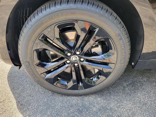 Santorini Black 2026 Jaguar F-PACE P250 R-Dynamic S