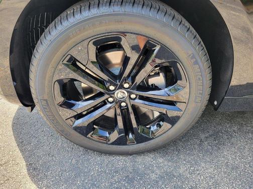 Santorini Black 2026 Jaguar F-PACE P250 R-Dynamic S