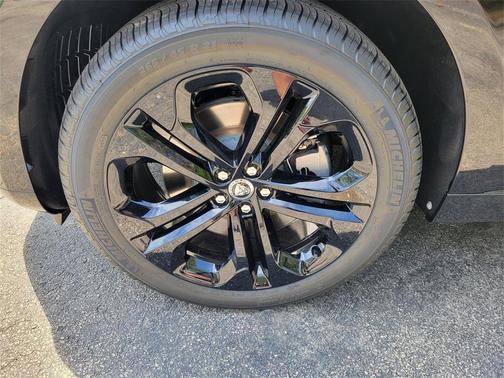 2026 Jaguar F-PACE P250 R-Dynamic S