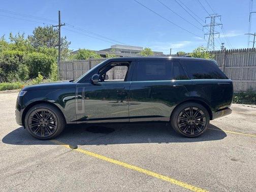 British Racing Green 2026 Land Rover Range Rover P530 SE 7 Seat