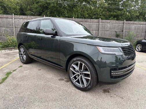 Belgravia Green 2026 Land Rover Range Rover P400 SE