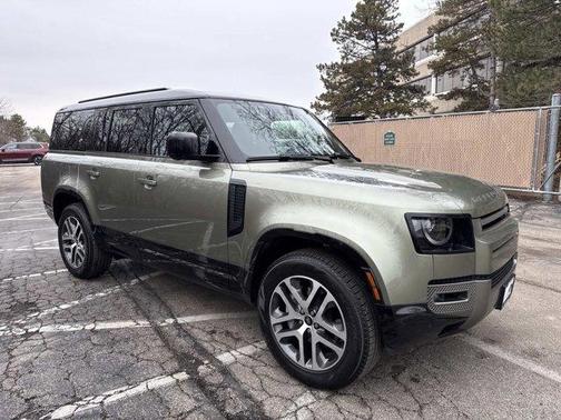 2023 Land Rover Defender X-Dynamic SE