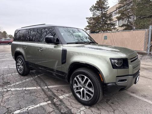 2023 Land Rover Defender X-Dynamic SE