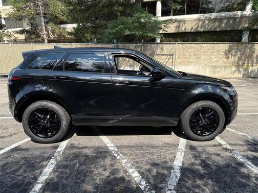 2026 Land Rover Range Rover Evoque Core S
