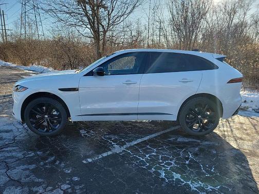 2025 Jaguar F-PACE P400 R-Dynamic S