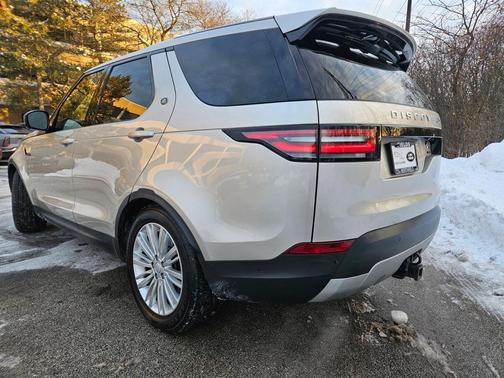 2017 Land Rover Discovery HSE LUXURY