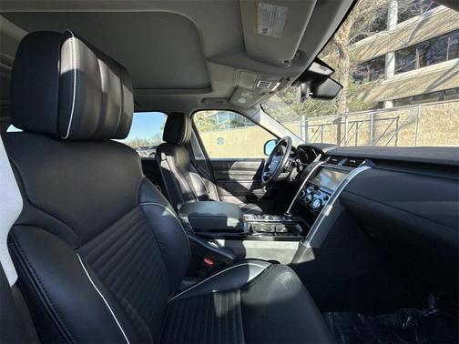 2017 Land Rover Discovery HSE LUXURY