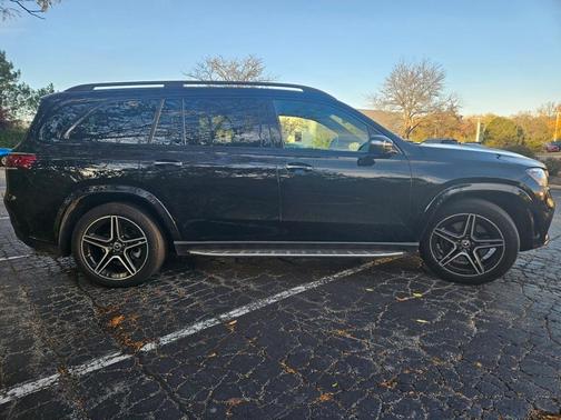 2023 Mercedes-Benz GLS 450 4MATIC