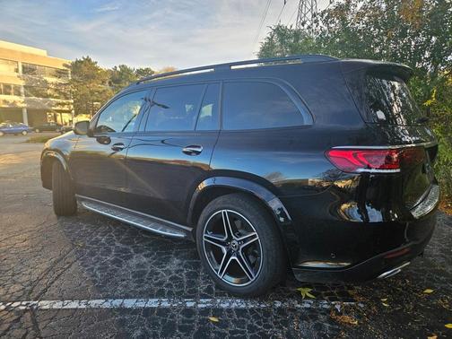 2023 Mercedes-Benz GLS 450 4MATIC