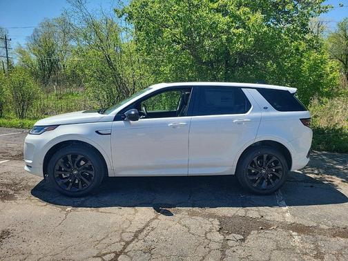 2024 Land Rover Discovery Sport Core S