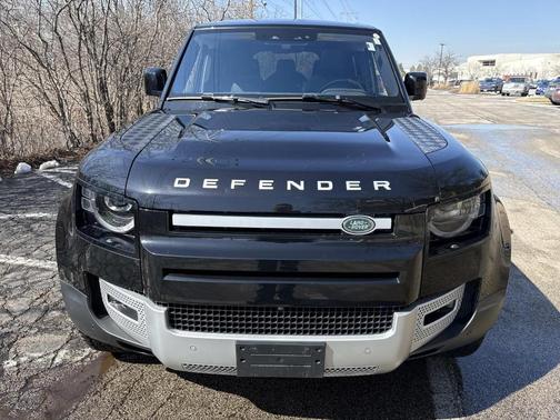 2020 Land Rover Defender 110 SE