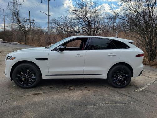 2026 Jaguar F-PACE P250 R-Dynamic S