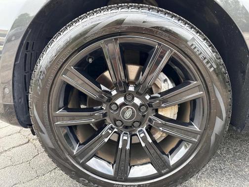 2022 Land Rover Range Rover Sport HSE Silver Edition