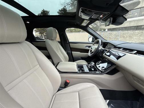 2022 Land Rover Range Rover Velar R-Dynamic S