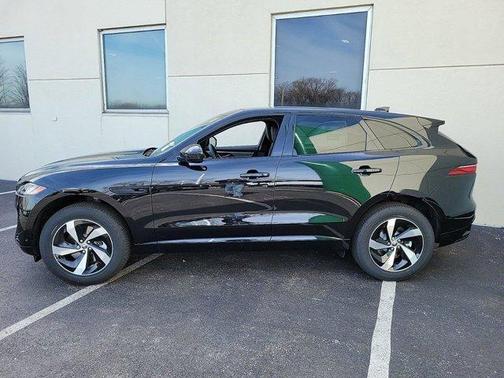 2025 Jaguar F-PACE P250 R-Dynamic S