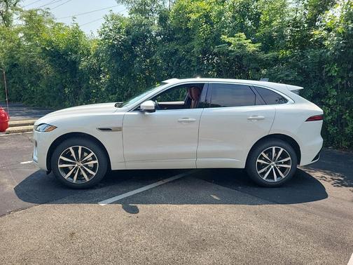 2025 Jaguar F-PACE P250 R-Dynamic S