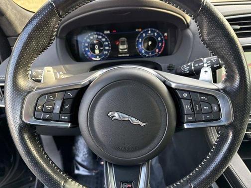 2020 Jaguar F-PACE SVR