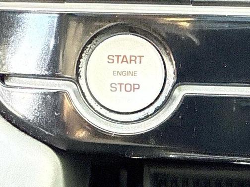 2020 Jaguar F-PACE SVR