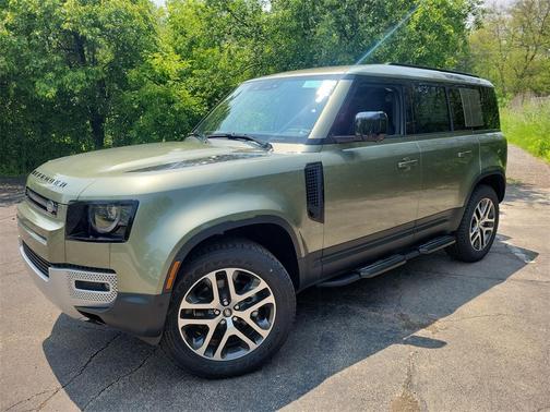 2025 Land Rover Defender P300