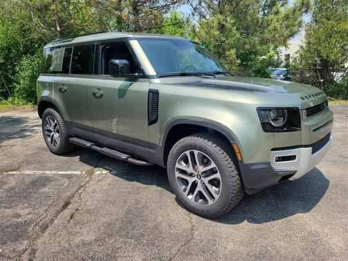 2025 Land Rover Defender P300