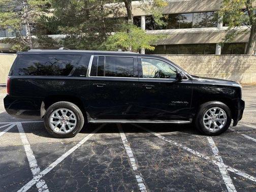 2016 GMC Yukon XL SLT