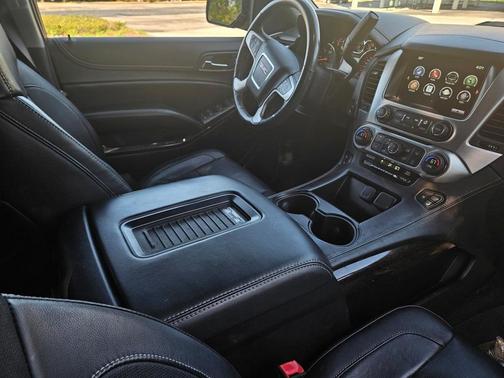 2016 GMC Yukon XL SLT