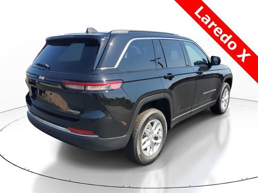 2025 Jeep Grand Cherokee Laredo X