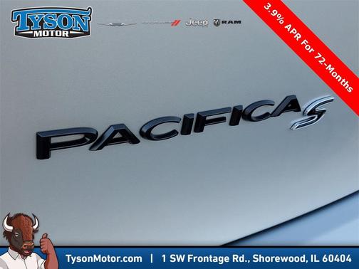 2026 Chrysler Pacifica Select