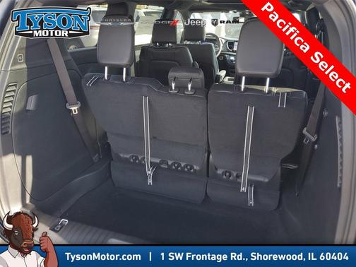 2026 Chrysler Pacifica Select