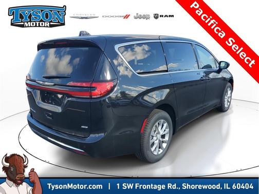 2026 Chrysler Pacifica Select