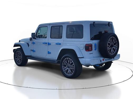 2023 Jeep Wrangler 4xe Sahara