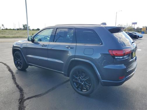2018 Jeep Grand Cherokee Altitude