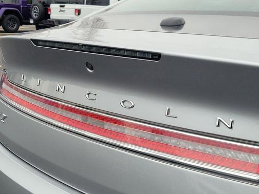 2020 Lincoln MKZ Standard