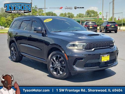 Black Clearcoat 2025 Dodge Durango GT