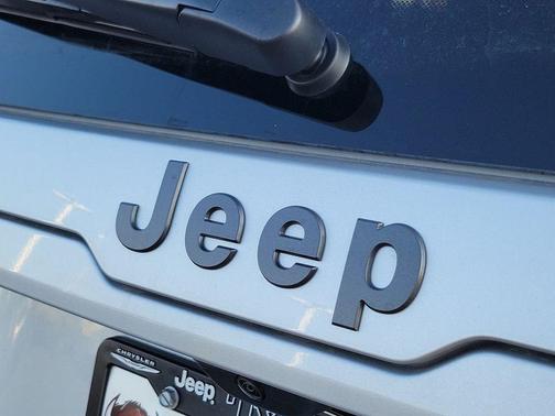 Silver 2026 Jeep Cherokee Limited