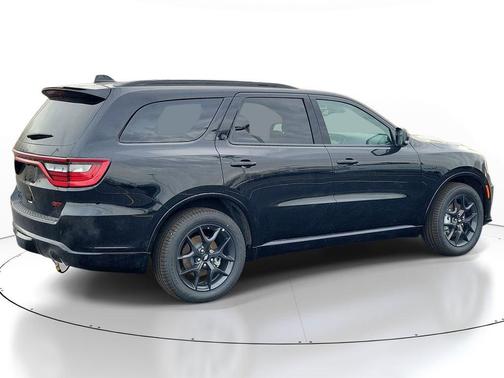 Black 2026 Dodge Durango GT Plus HEMI V8