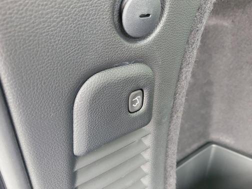 Black 2026 Dodge Durango GT Plus HEMI V8