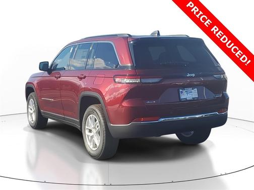 2025 Jeep Grand Cherokee Laredo