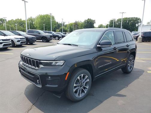 2025 Jeep Grand Cherokee Overland