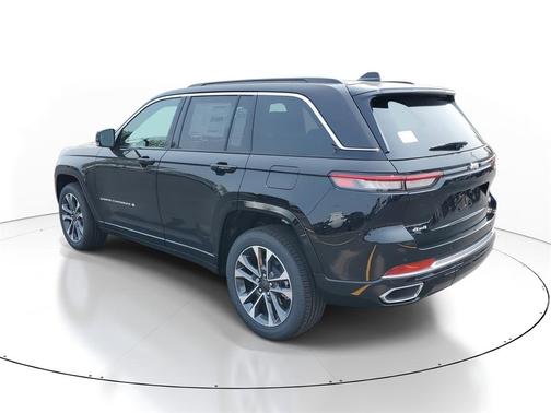 2025 Jeep Grand Cherokee Overland