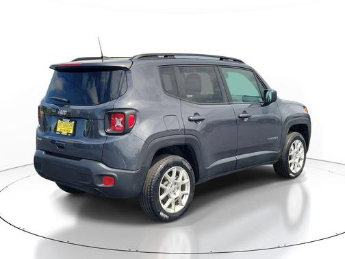 Graphite Gray 2023 Jeep Renegade Latitude