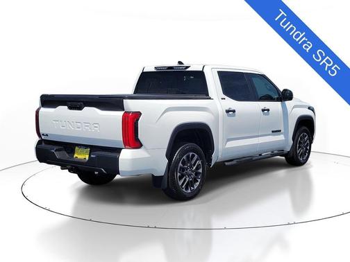 Ice 2025 Toyota Tundra SR5