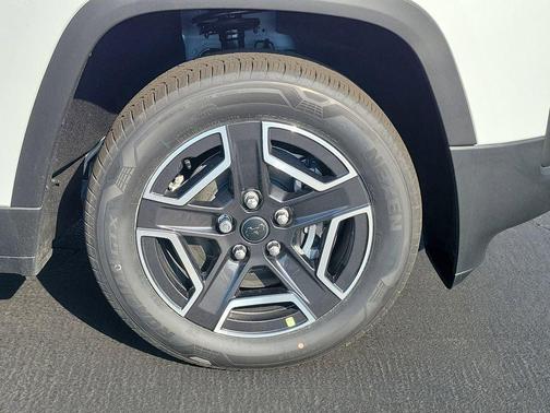 White 2026 Jeep Cherokee Sport