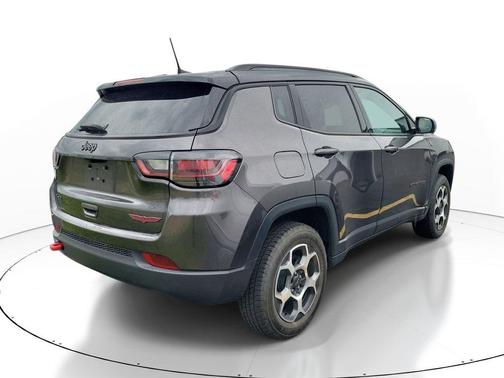 Granite Crystal Clearcoat Metallic 2022 Jeep Compass Trailhawk