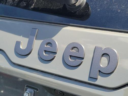 Gray 2026 Jeep Cherokee Laredo