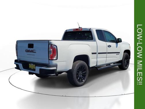 Summit White 2022 GMC Canyon Elevation Standard