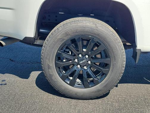 Summit White 2022 GMC Canyon Elevation Standard